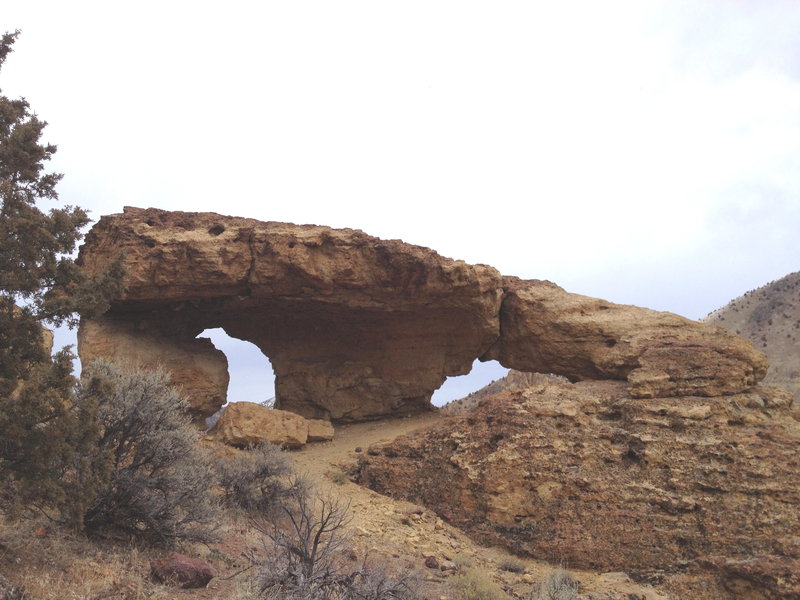 double arch on Misery Ridge